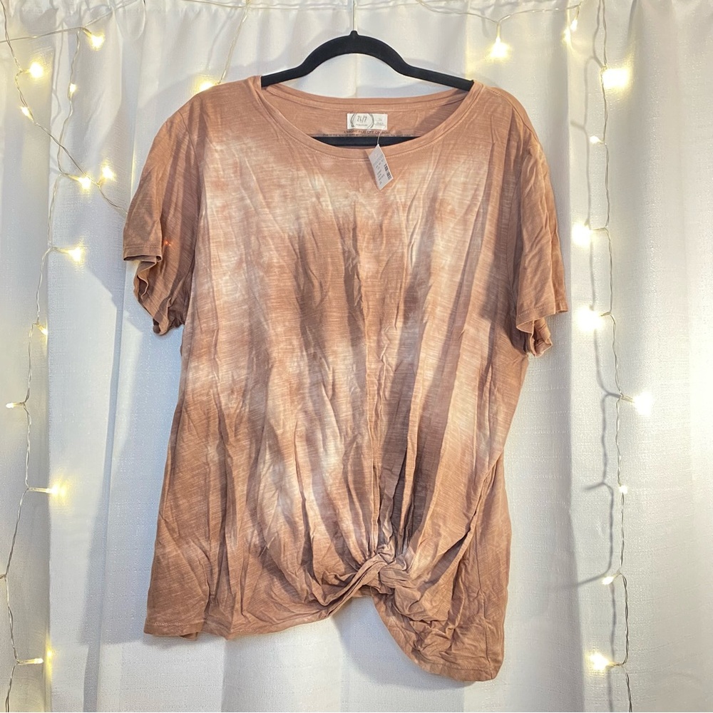 NWT Tie Dye Front Knot Shirt
